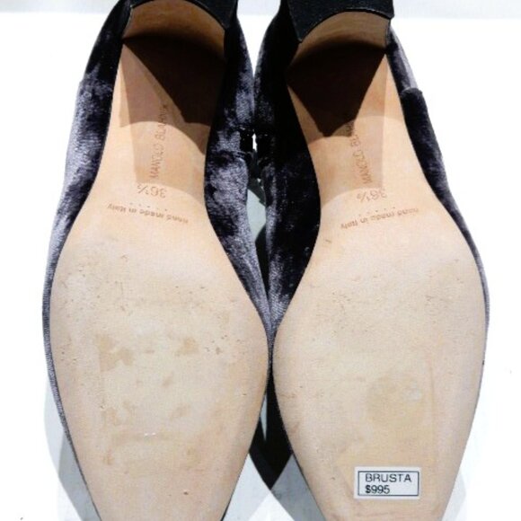Manolo Blahnik Brusta Lavender Velvet Booties in EU 36 1/2 / US 6 1/2